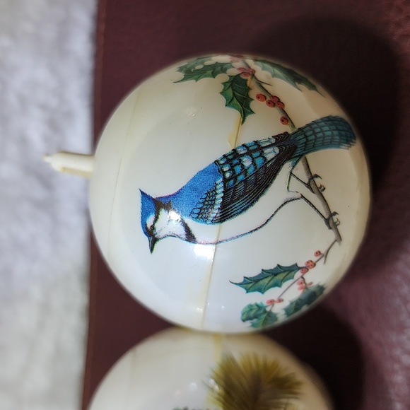 Vintage Bradford Blue Jay and Cardinal set of 2 Ornaments - Picture 2 of 10
